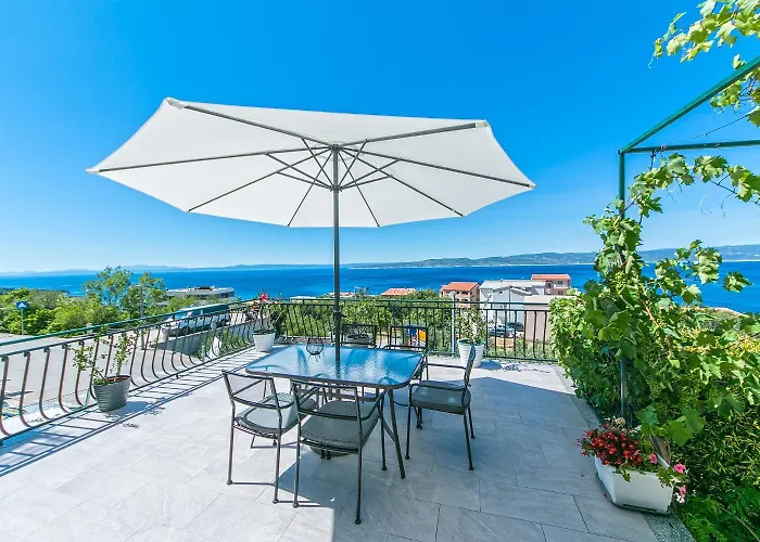 Robert Appartamento Brela